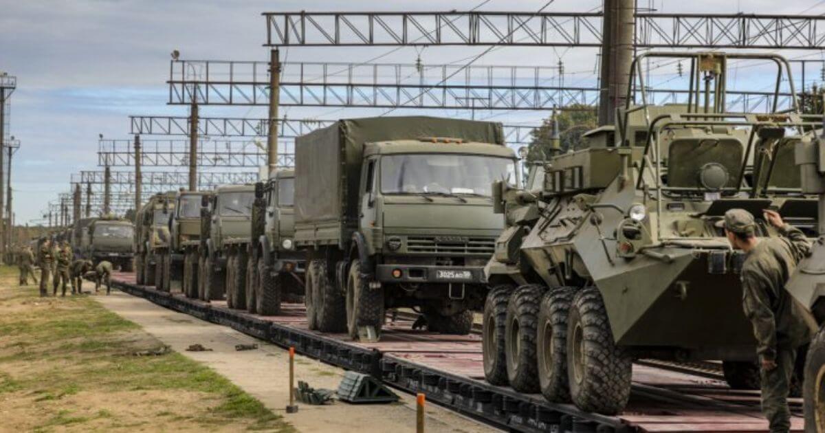 За последнюю неделю из Беларуси в РФ было отправлено 5 эшелонов ВС РФ