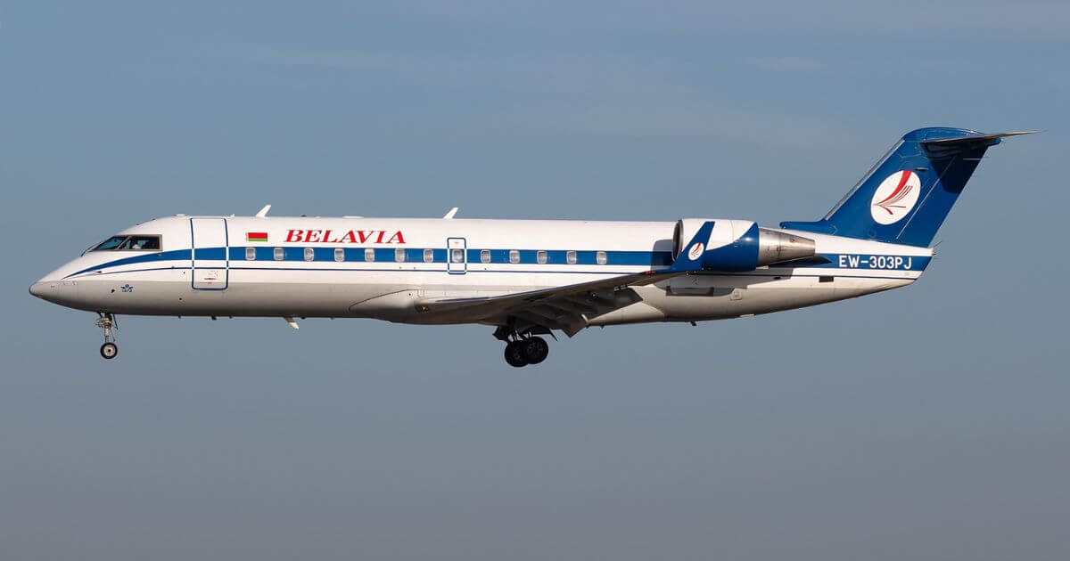 Cегодня ночью по Минску везли самолёт: такой же у семьи Лукашенко