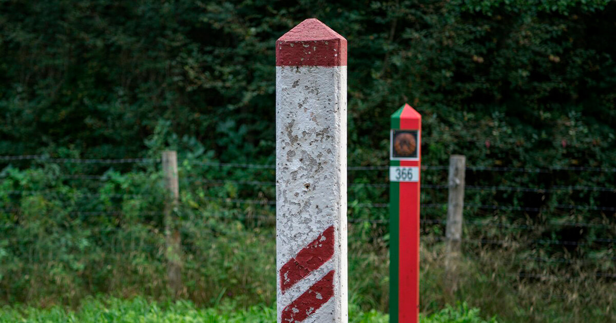 Fakes continue: now a Wagner fighter at the Latvian border pillar