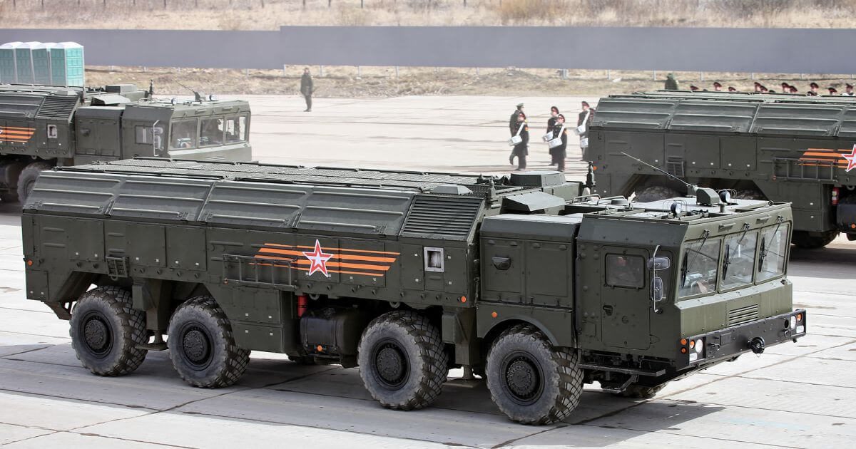 Теперь официально: «Искандеры» поступили на вооружение 465-й ракетной бригады ВС РБ