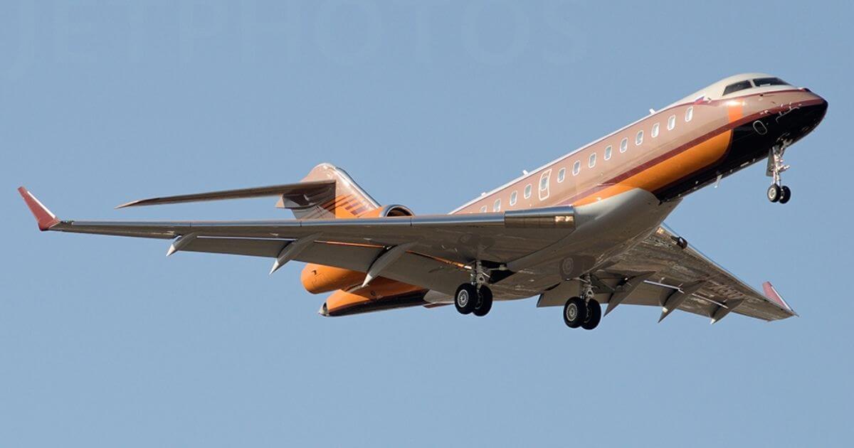 В Минск летит борт миллиардера Фаттаха Шодиева