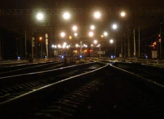 Сілавікі ўвесь дзень апытвалі супрацоўнікаў БЧ, на чыгунцы ўзмоцнена ахова пасля выбуху