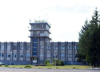 Российские военные продолжают находиться на аэродроме «Мозырь»