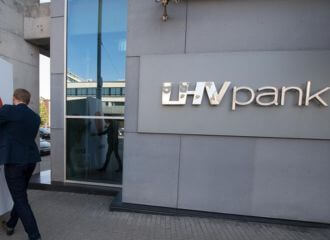 Ещё один банк Балтии заблокировал работу своих карт в Беларуси