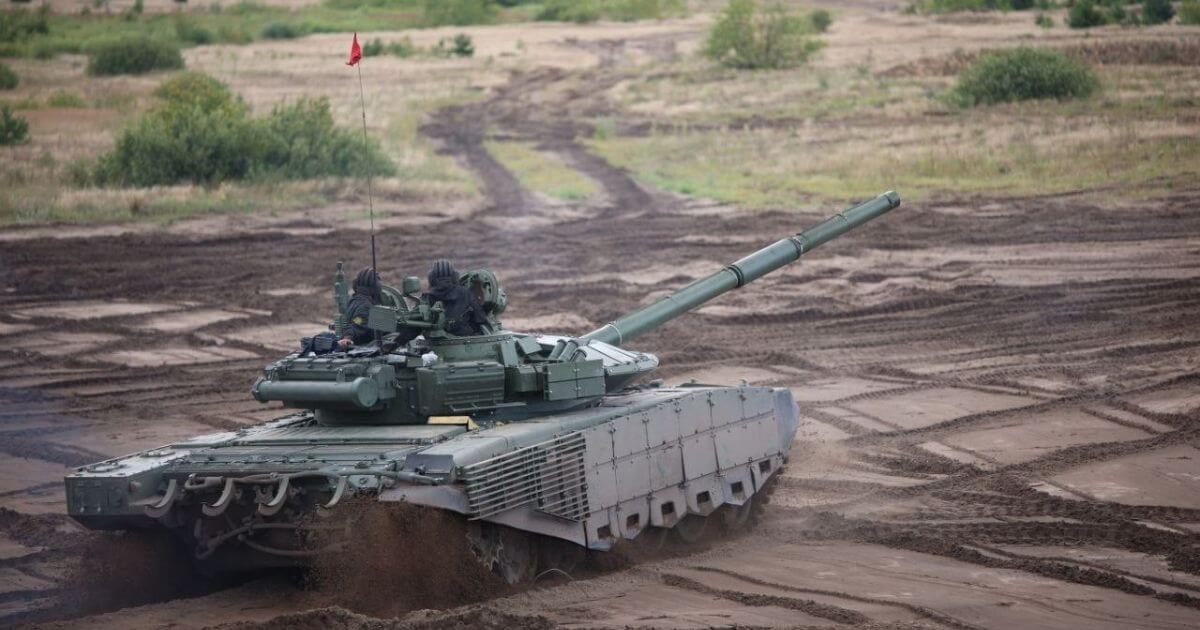 Сколько времени понадобится беларусскому ВПК на перевооружение армии танками Т-72БМ2?