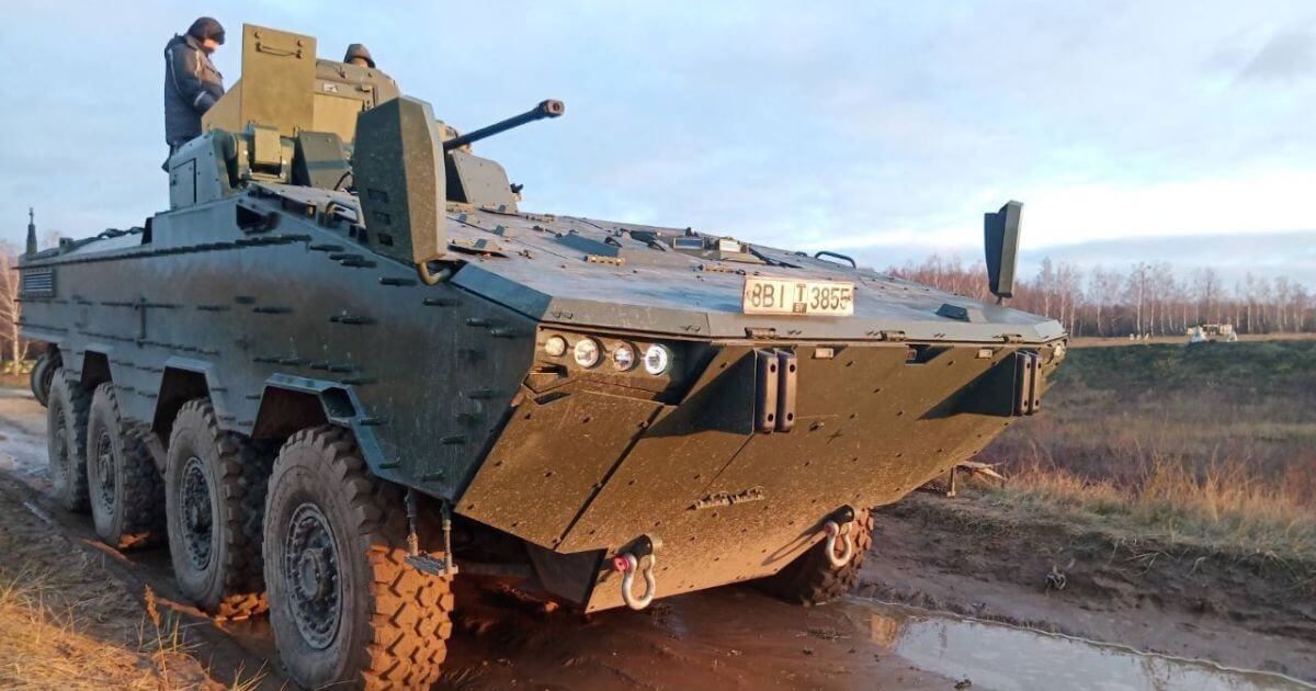 Проводятся испытания нового беларусского бронетранспортера