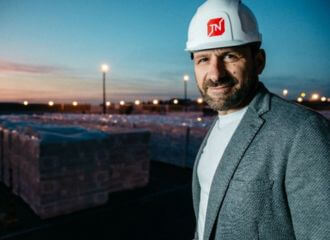 Компания миллиардера Рыбакова сокращает сотрудников в Беларуси?