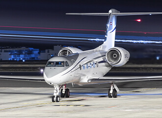 Самолет, ранее принадлежавший компании, связанной с Алексеем Чульцом, теперь находится под управлением латвийской компании