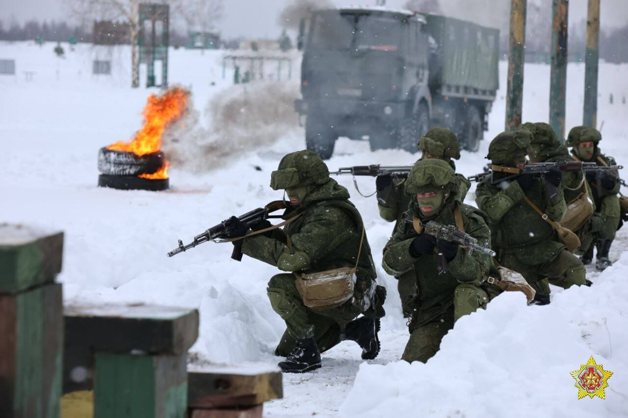 Обзор военных событий в Беларуси за 4-10 декабря