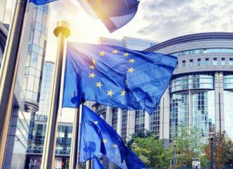 ЕС может запретить экспорт в Беларусь люксовых автомобилей, ведь они перепродаются в РФ