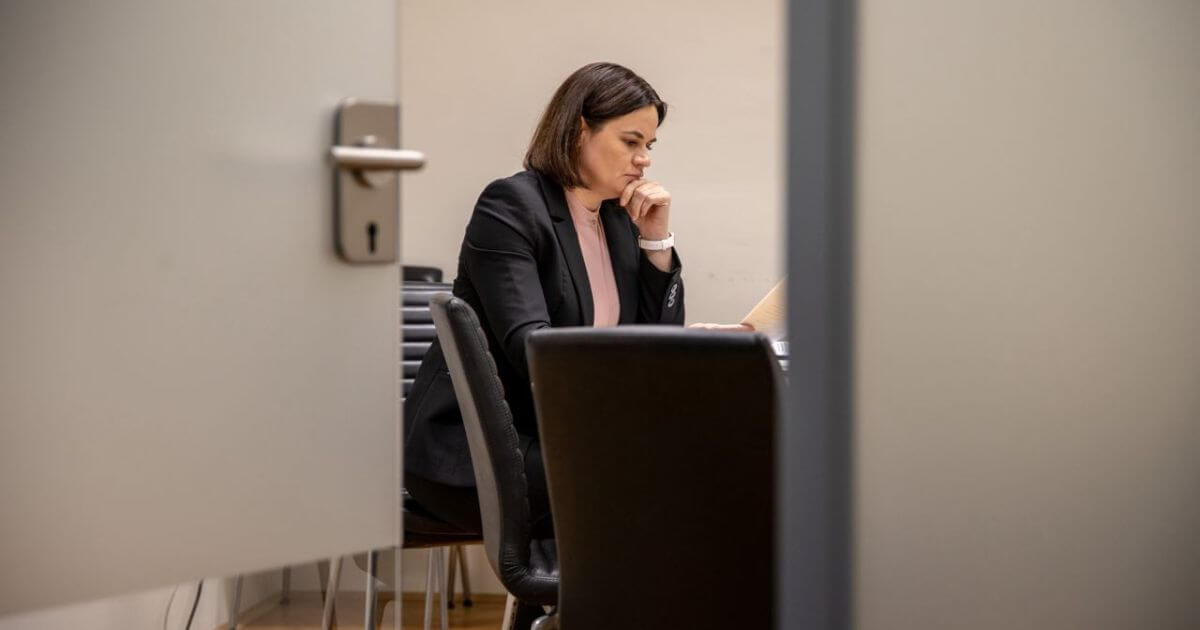 Святлана Ціханоўская пра тэракт у «Крокус Сіці»: «Маштабаванне вайны азначае прамую небяспеку для Беларусі, якую Расія зробіць паўнавартаснай удзельніцай сваіх планаў. Трагедыя будзе не па тэлевізары, мы будзем глядзець проста на яе»