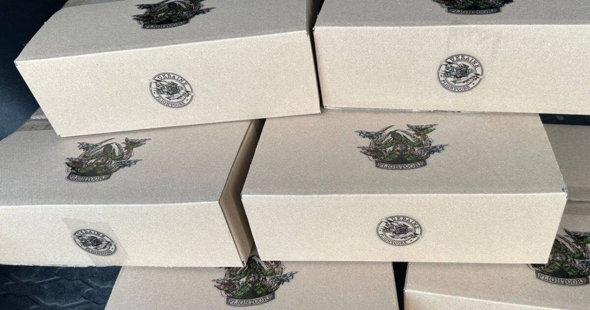 Беларусы і ўкраінцы арганізавалі вытворчасць FPV-дронаў: «Ужо адпрацавалі па танку!» Паведамляецца, што ўжо было выраблена і пастаўлена 25 дронаў.