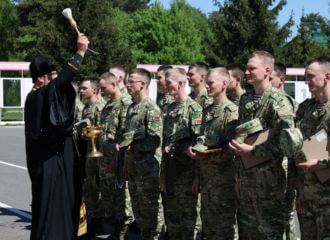 В Гомельском районе продолжается строительство военного городка