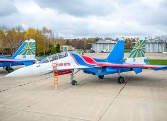 В Барановичи прилетели российские истребители