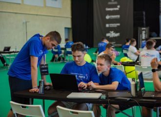 Студентов БГУИР вывезли в оккупированный Крым на соревнования с участниками из оккупированных частей Украины и Грузии