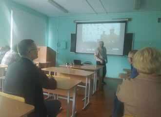 Выкладчыкам з Віцебска расказалі пра перавагі сістэмы адукацыі Паўночнай Карэі