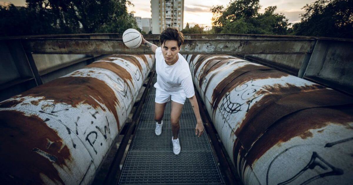 В Нью-Йорке пройдёт мировая премьера спектакля по личной истории Катерины Снытиной