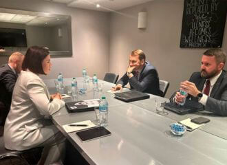 Cвятлана Ціханоўская сустрэлася з кіраўніком МЗС Польшчы Сікорскім