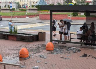 Мінімум 6 чалавек пацярпелі ў выніку шторму ў Мінску, адзін чалавек загінуў