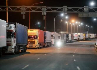 Уначы Польшча спыніла пропуск фур з Беларусі ў Польшчу