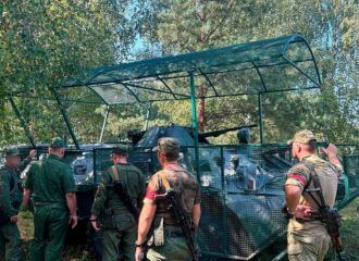 Беларусские генералы продолжают инспектировать группировку в приграничье с Украиной