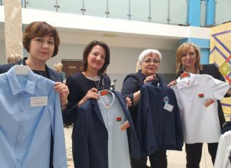 НАН заявила, что 67% «За» единую школьную форму, а родители и дети говорят, что она дорогая, некачественная и безвкусная