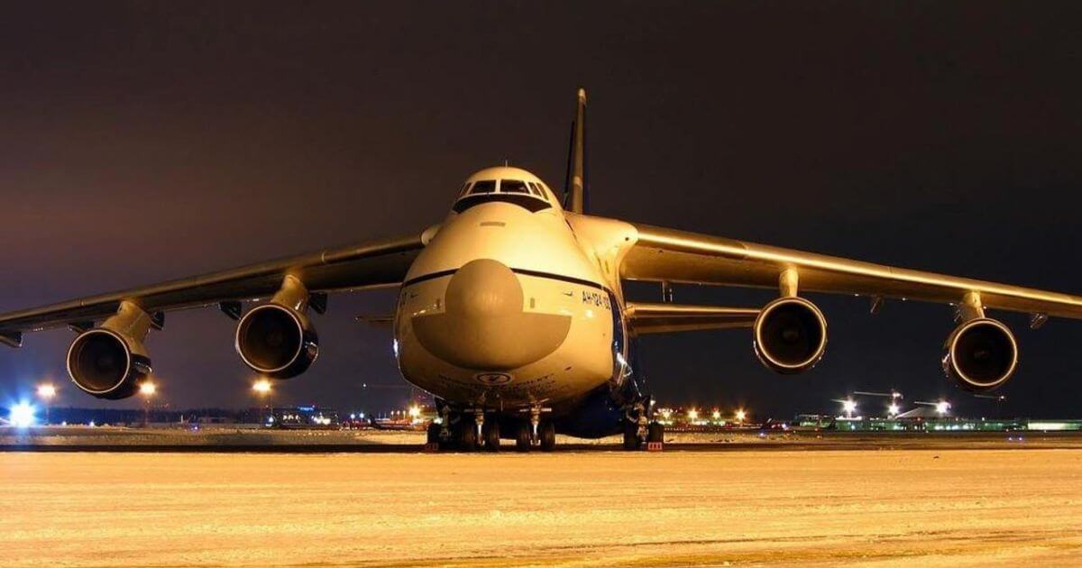 Ночью в Мачулищи прилетал Ан-124 ВКС РФ впервые за 1,5 года